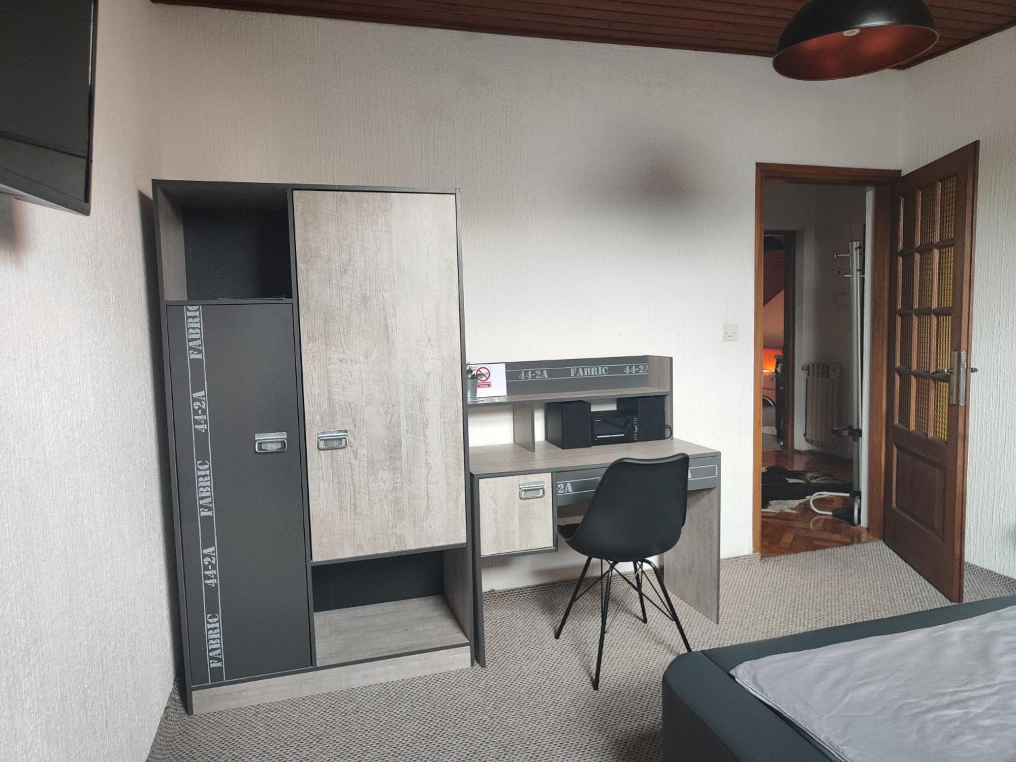 Apartmani La Sa Osijek Luaran gambar